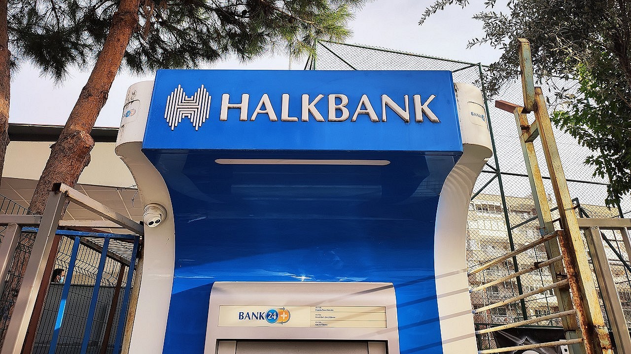 HALKBANK emeklilere müjde: 16 milyon emekliye nakit ödeme! Limitler belli oldu!